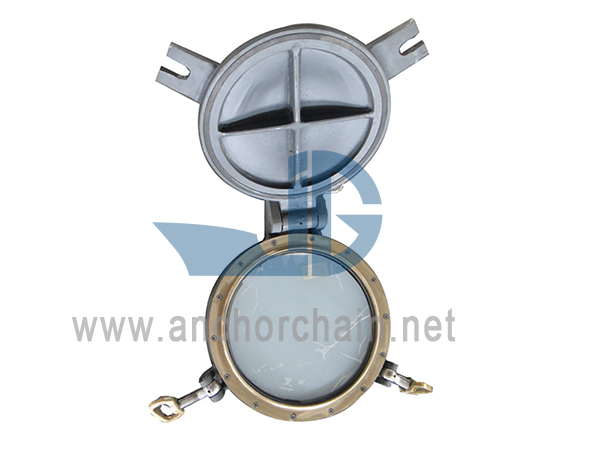 Đồng thau mở bên Scuttle với đèn chết
