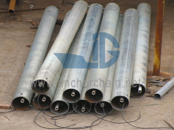 Cực dương hiện tại được ấn tượng