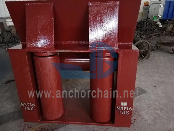 JIS F2026 Fairlead với con lăn ngang