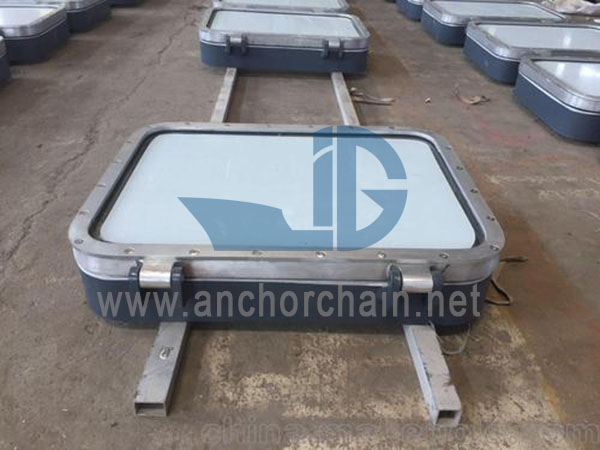 Cửa sổ hình chữ nhật bản lề biển