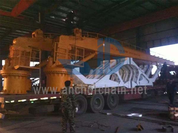 Cần cẩu sàn thủy lực hàng hải