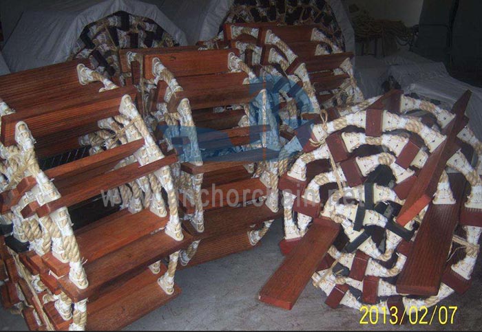 Thang gỗ thí điểm hàng hải
