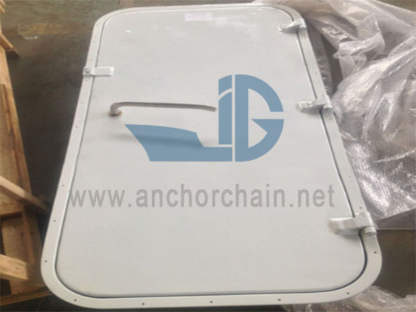 Cửa nhôm kín nước hoạt động nhanh