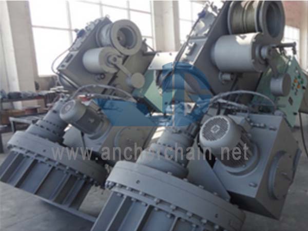 Thuyền cứu hộ một cánh tay có cần cẩu